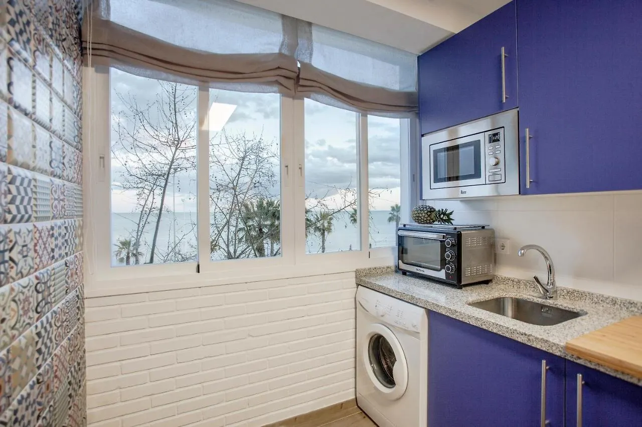 Diseno Y Confort Frente Al Mar En La Playa De Huelin Apartment Malaga 0*,  Spain