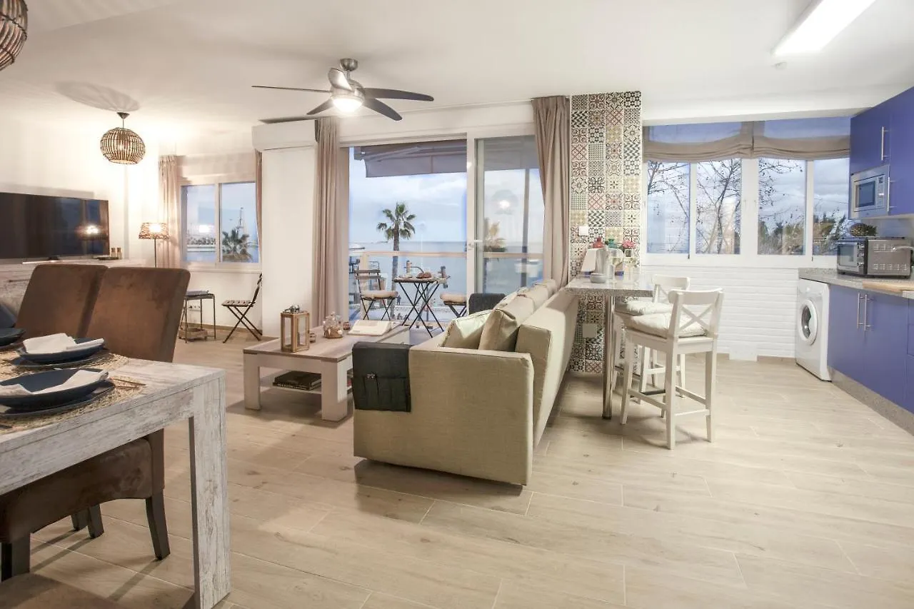 Diseno Y Confort Frente Al Mar En La Playa De Huelin Apartment Malaga 0*,  Spain